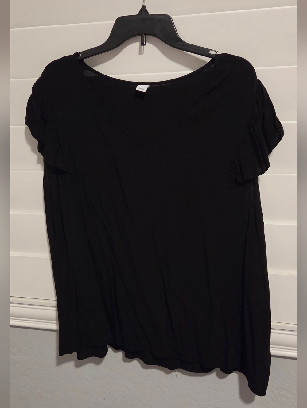 Old Navy Black V-Neck Ruffle Sleeve Tee